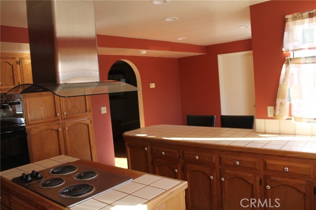 Detail Gallery Image 11 of 44 For 1140 Caddie Ln, Paso Robles,  CA 93446 - 3 Beds | 3/1 Baths