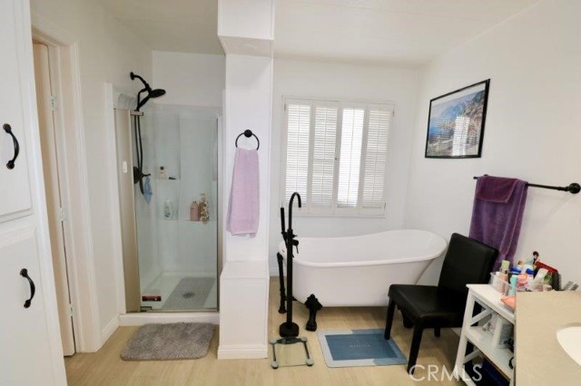 731 Glenlake Drive, Placentia CA: https://media.crmls.org/medias/6eff25d2-0e25-4f16-9aba-84c337ba518e.jpg
