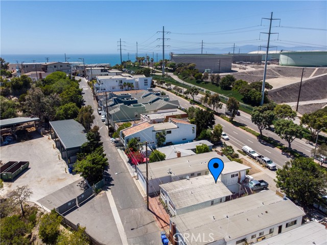 522 Rosecrans Avenue, Manhattan Beach, California 90266, 3 Bedrooms Bedrooms, ,2 BathroomsBathrooms,Residential,Sold,Rosecrans,SB21123330