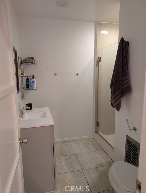 Detail Gallery Image 37 of 37 For 300 W Hillsdale, Inglewood,  CA 90302 - – Beds | – Baths