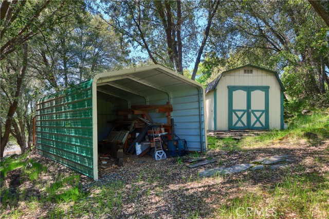 Detail Gallery Image 43 of 54 For 42275 Buckeye Rd, Oakhurst,  CA 93644 - 4 Beds | 2/1 Baths