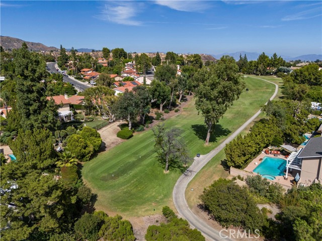 11730 Preston Trails Avenue, Porter Ranch CA: https://media.crmls.org/medias/6f016604-b9f0-4100-afb2-b5637e00926c.jpg