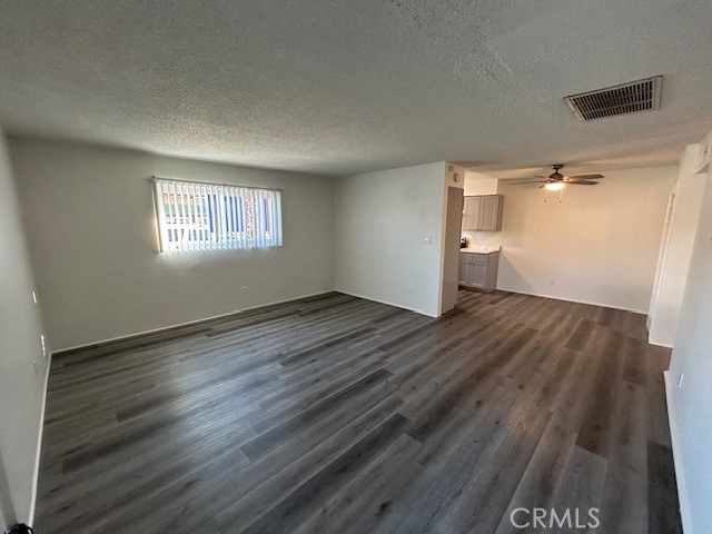 https://media.crmls.org/medias/6f016ba1-f661-4141-ba64-34a9eda64f0d.jpg?preset=X-Large