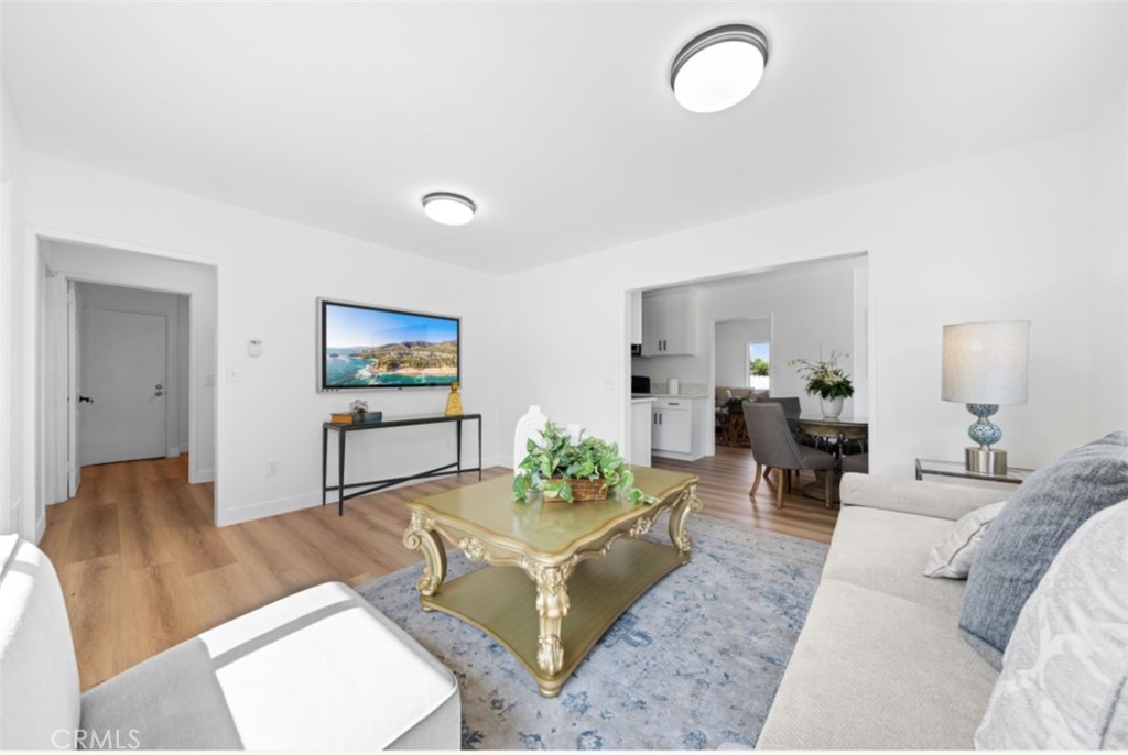 MLS #OC25034549 img 5