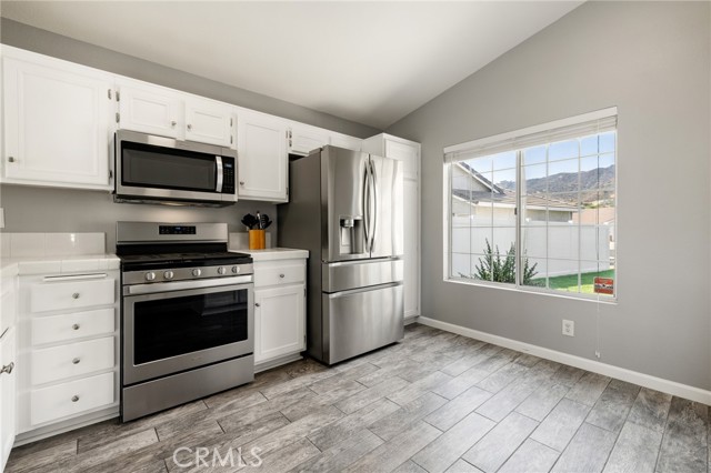 Detail Gallery Image 19 of 60 For 20152 Mapleleaf Ct, Wildomar,  CA 92595 - 3 Beds | 2 Baths