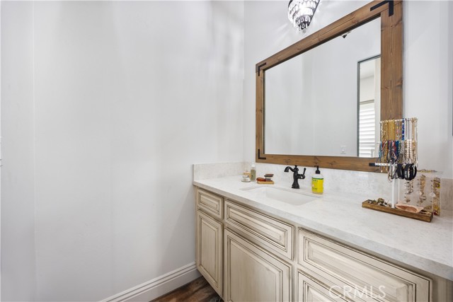 15521 Georges Letour Avenue, Bakersfield CA: https://media.crmls.org/medias/6f01af45-6782-4439-a217-af498f4150c8.jpg