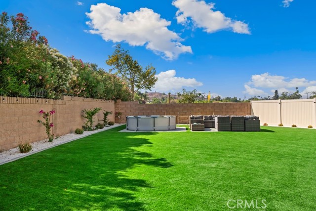 Detail Gallery Image 19 of 26 For 1759 Gooseberry Ln, San Jacinto,  CA 92583 - 4 Beds | 2/1 Baths