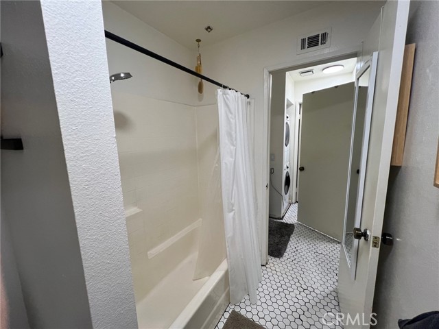 Detail Gallery Image 11 of 33 For 2402 Pleasant Way #H,  Thousand Oaks,  CA 91362 - 2 Beds | 1 Baths