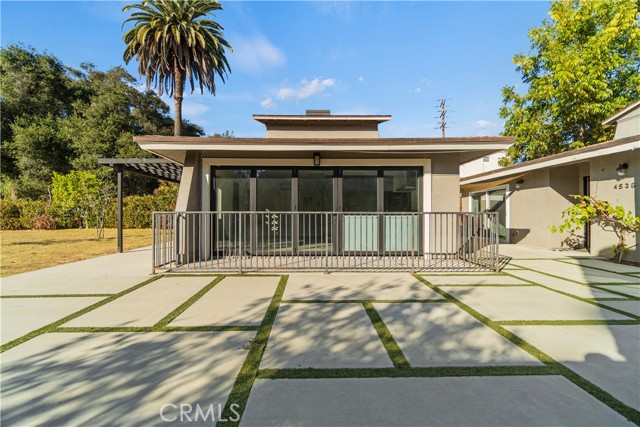 Detail Gallery Image 2 of 33 For 4536 Maycrest St, Los Angeles,  CA 90032 - 3 Beds | 3 Baths