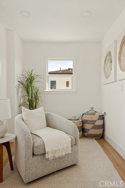 1585 Miramar Drive, Newport Beach CA: https://media.crmls.org/medias/6f034845-0668-425b-8279-522f4206fecc.jpg