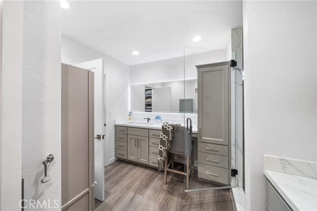 1031 E Andrews Drive, Long Beach CA: https://media.crmls.org/medias/6f03f361-242d-4eb6-b1f1-61b6bcc3b817.jpg
