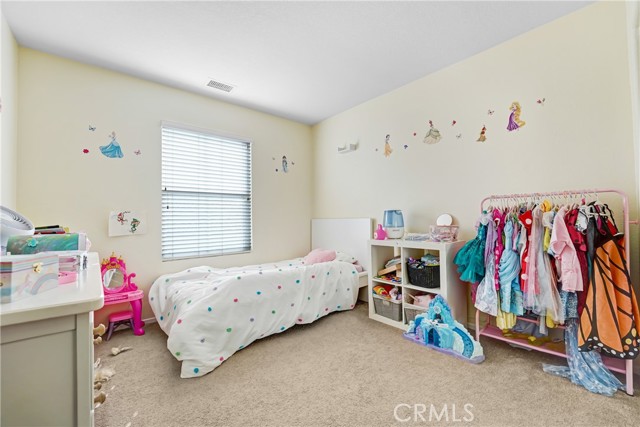 Detail Gallery Image 26 of 38 For 13223 Norfolk Ct, Moorpark,  CA 93021 - 3 Beds | 2/1 Baths