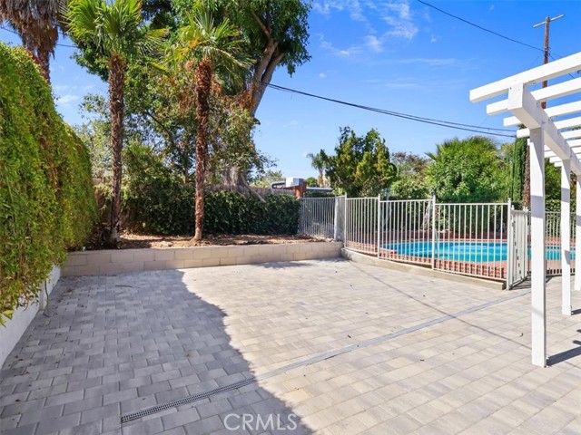 23119 Gainford Street photo 38