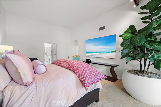 Detail Gallery Image 20 of 47 For 3 Sea Cove, Newport Beach,  CA 92660 - 2 Beds | 2 Baths