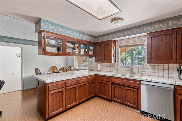 1529 Pomeroy Road, Arroyo Grande CA: https://media.crmls.org/medias/6f04eb52-a985-4e3d-8127-3cd7661218e9.jpg