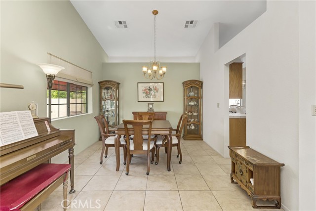 Detail Gallery Image 10 of 48 For 9551 Congressional, Desert Hot Springs,  CA 92240 - 2 Beds | 2 Baths