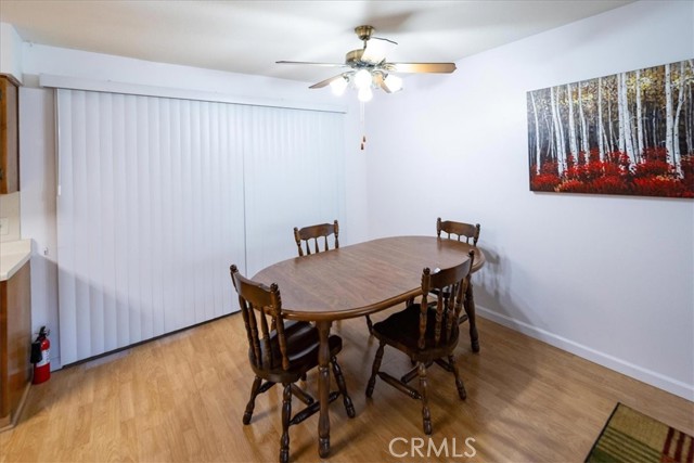 615 S Palm Avenue, Hemet CA: https://media.crmls.org/medias/6f05324e-c60c-4684-a152-44589c6b6ff9.jpg