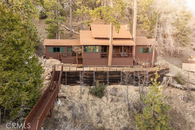 Detail Gallery Image 5 of 55 For 103 Big Bear Tract, Fawnskin,  CA 92333 - 4 Beds | 1/2 Baths