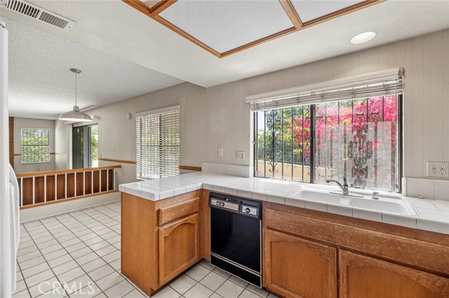Detail Gallery Image 27 of 62 For 19520 Empty Saddle Rd, Walnut,  CA 91789 - 4 Beds | 2/1 Baths