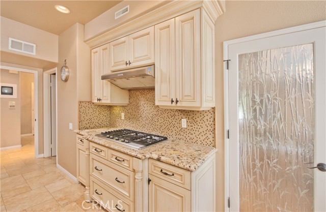 Detail Gallery Image 10 of 25 For 4313 Van Nuys Bld #201,  Sherman Oaks,  CA 91403 - 3 Beds | 2/1 Baths