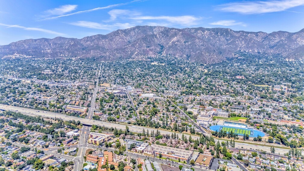 https://media.crmls.org/medias/6f08d57b-dd19-442f-be21-4b619e4c30a3.jpg?preset=X-Large