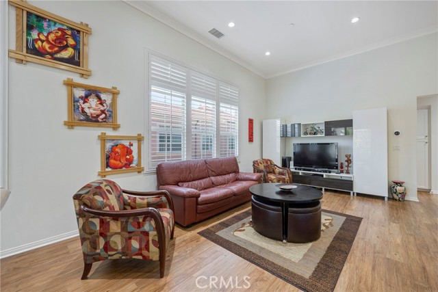 Detail Gallery Image 25 of 45 For 130 Overbrook, Irvine,  CA 92620 - 2 Beds | 2 Baths