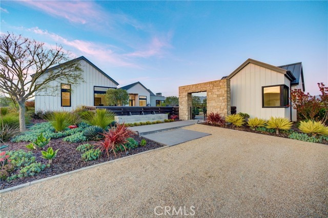 Detail Gallery Image 10 of 75 For 280 Jespersen Ln, San Luis Obispo,  CA 93401 - 5 Beds | 7/1 Baths