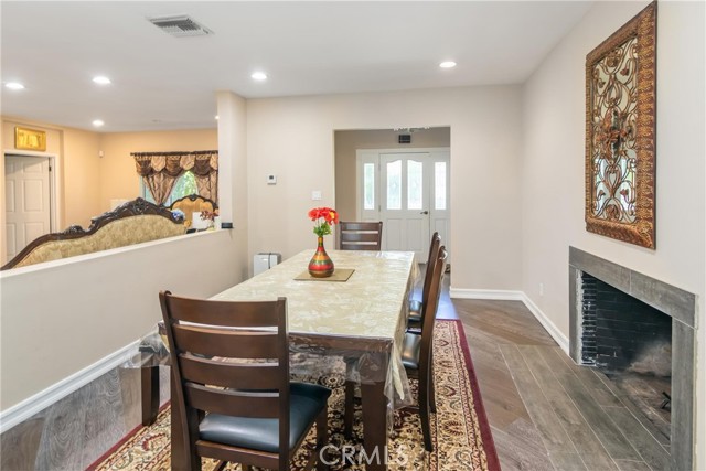 18948 Lassen Street, Northridge CA: https://media.crmls.org/medias/6f0b6005-dadb-4ee6-b9d3-24b178ff7b8b.jpg