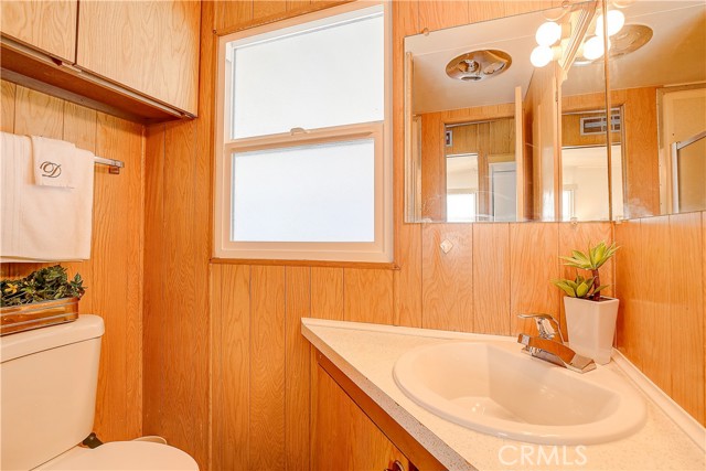 Detail Gallery Image 18 of 36 For 15621 Beach Bld #64,  Westminster,  CA 92683 - 2 Beds | 2 Baths