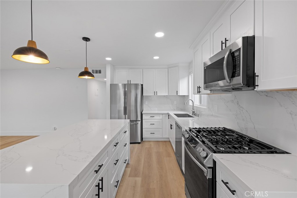 6f0ba752 4cc1 45ef Acd3 2a2e4642df28