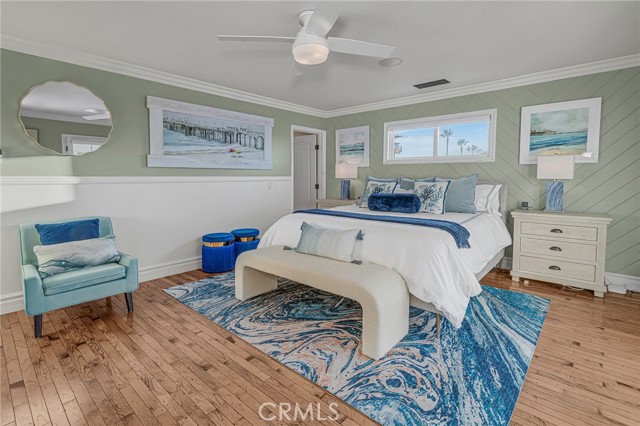 Detail Gallery Image 26 of 38 For 309 21st, Huntington Beach,  CA 92648 - 4 Beds | 3/1 Baths