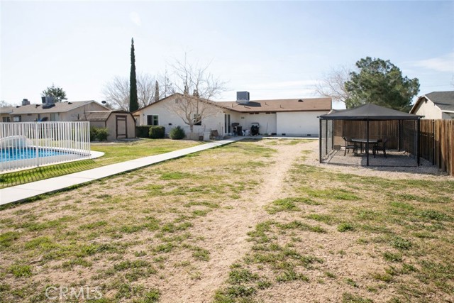 Detail Gallery Image 17 of 62 For 18804 Vine St, Hesperia,  CA 92345 - 4 Beds | 2 Baths