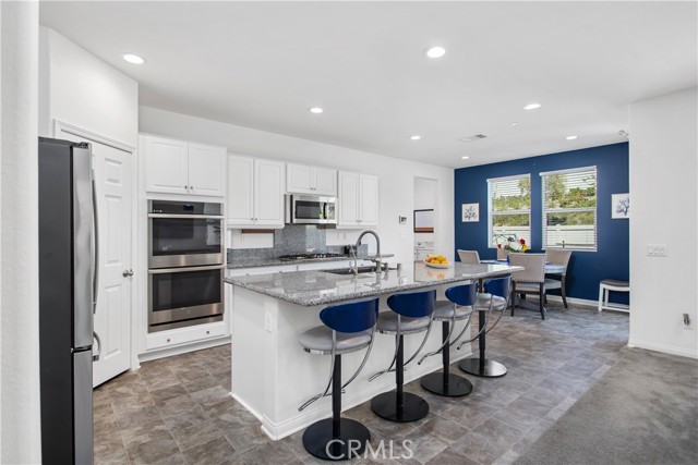 32172 Verbena Way, Temecula CA: https://media.crmls.org/medias/6f0cf95e-bc0f-4eac-98af-307c399bb973.jpg