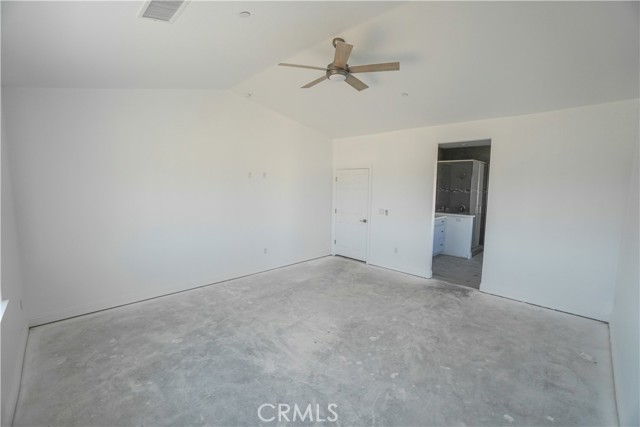 Detail Gallery Image 16 of 28 For 17850 Bangor Ave, Hesperia,  CA 92345 - 4 Beds | 2/1 Baths