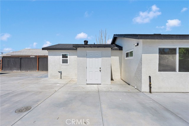 7357 Lynwood Way, Highland CA: https://media.crmls.org/medias/6f0d7c40-20e3-4455-92ac-3aa64f946b50.jpg