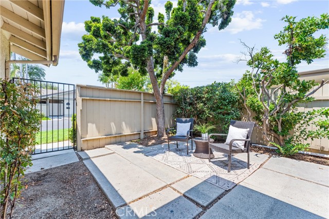 Detail Gallery Image 5 of 37 For 3000 Persimmon Pl, Fullerton,  CA 92835 - 3 Beds | 2 Baths