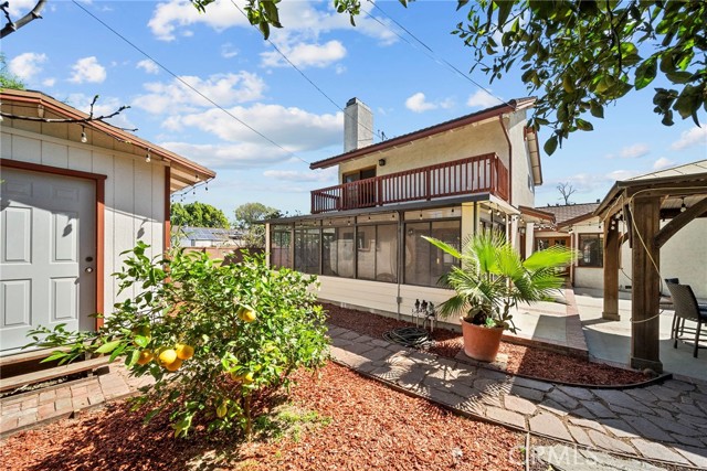 Detail Gallery Image 25 of 27 For 917 N Huntington, San Fernando,  CA 91340 - 4 Beds | 3 Baths