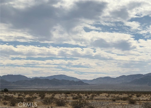 Detail Gallery Image 4 of 6 For 62718123 Amboy Rd Between Parker Rd & Mason Dr, Twentynine Palms,  CA 92277 - – Beds | – Baths