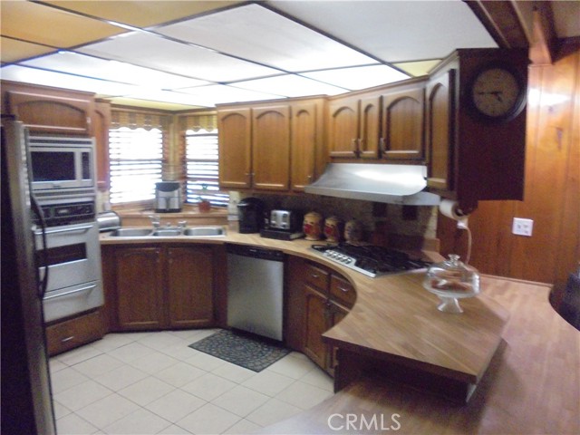 Detail Gallery Image 12 of 49 For 2601 E Victoria St #439,  Compton,  CA 90220 - 2 Beds | 2 Baths