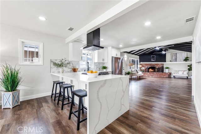 5472 Santa Gertrudes, Garden Grove CA: https://media.crmls.org/medias/6f1085d6-0ee9-4139-88ee-0d6a9be55b30.jpg