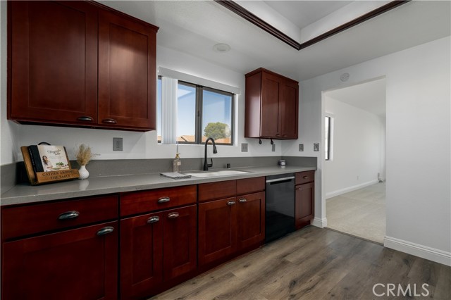 Detail Gallery Image 7 of 22 For 28331 Corte Magdalena, Menifee,  CA 92586 - 2 Beds | 2 Baths