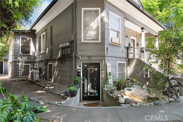 1029 Salem Street, Chico CA: https://media.crmls.org/medias/6f10aca5-7bba-48aa-beb6-f9586249a07a.jpg