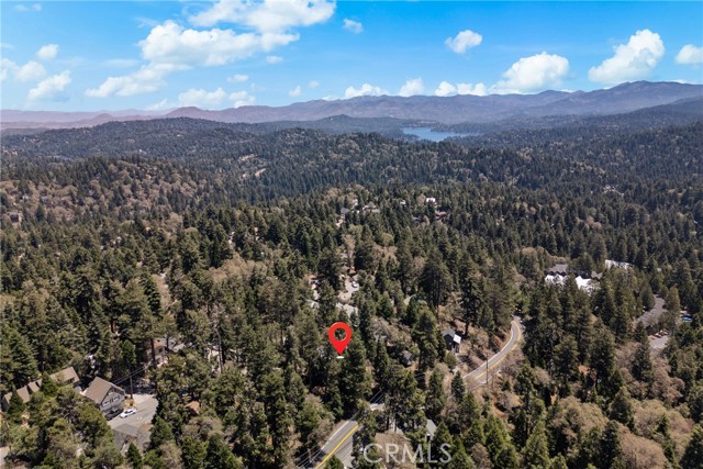 26251 Alpine Lane, Twin Peaks CA: https://media.crmls.org/medias/6f117380-0a54-42d3-aa5e-68d7e9886df1.jpg
