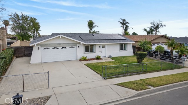 Detail Gallery Image 4 of 35 For 7579 Fennel Rd, Rancho Cucamonga,  CA 91739 - 3 Beds | 2 Baths