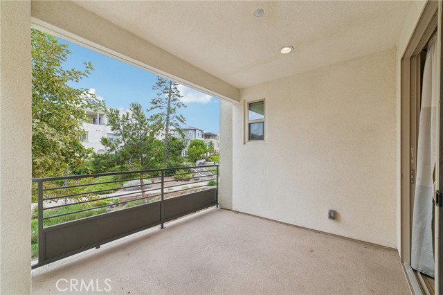 Detail Gallery Image 27 of 41 For 143 Frame, Irvine,  CA 92618 - 3 Beds | 3/1 Baths