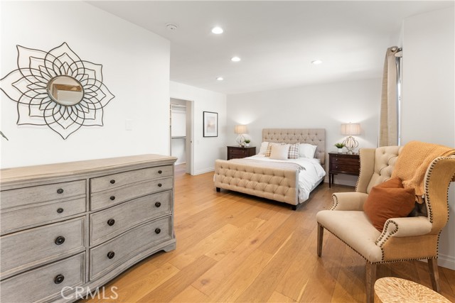 23721 Sarda Road, Valencia CA: https://media.crmls.org/medias/6f12d429-9275-4f23-8fbd-d68053bd08cd.jpg