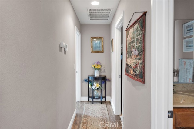 Image 48 of 69 For 6297 Coleridge