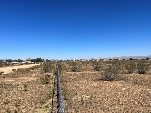 Detail Gallery Image 6 of 7 For 0 Merlino Ave, Apple Valley,  CA 92307 - – Beds | – Baths