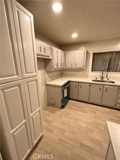 Detail Gallery Image 9 of 28 For 1895 W Devonshire Ave #76,  Hemet,  CA 92545 - 2 Beds | 2/2 Baths