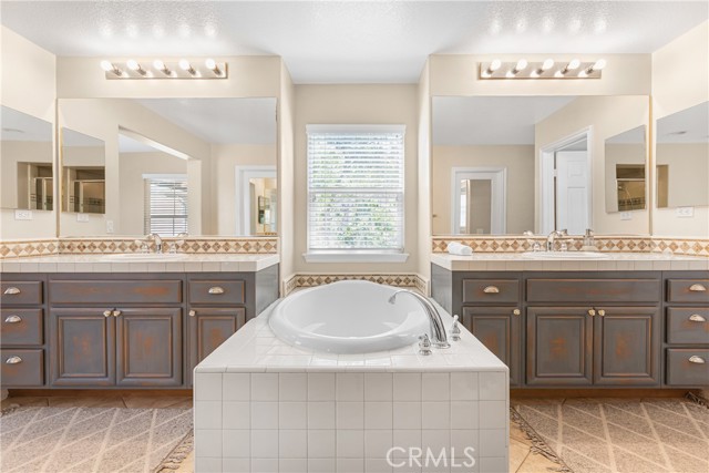 Image 36 of 68 For 27123 Coral Bells Way